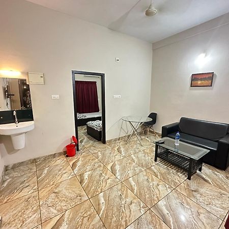 Zahir Residency Otel Kondotty Dış mekan fotoğraf